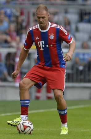 两人也曾凭 两人也曾凭