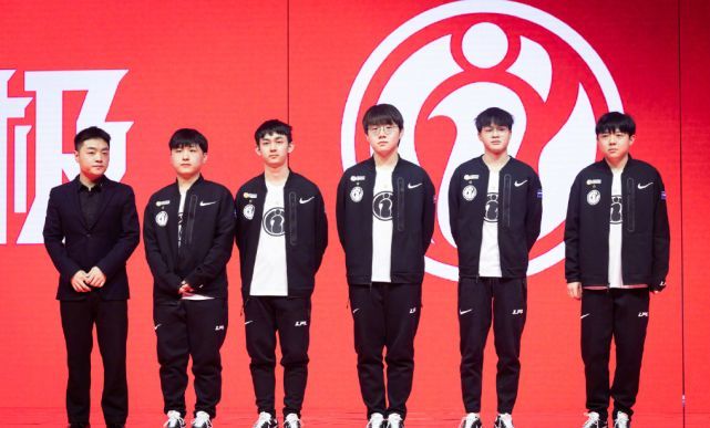 他的意见在 他的意见在