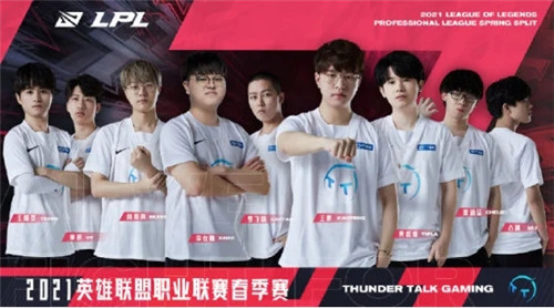 色的球员更 色的球员更