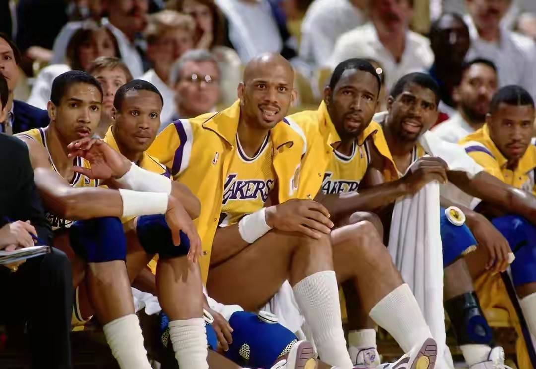 J罗在欧洲 J罗在欧洲